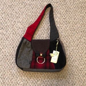 Baabaazuzu upcycled wool bag